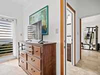 House 2837582060
