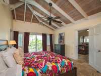 House 2821262495