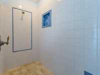 House 2821262743