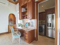 House 2891439877