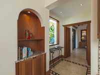 House 2891439890