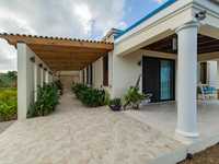 House 2891439950