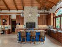 House 2891439507