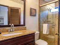 House 3025920646