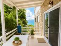 House 3024199318