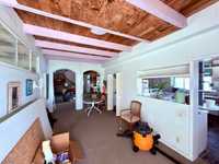 House 3024199449