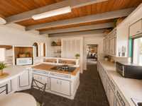 House 3024199454