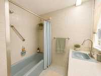 House 3024199485