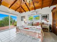 House 2826361671