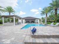 House 2826880402