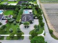 House 2826880467