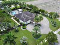 House 2826880501