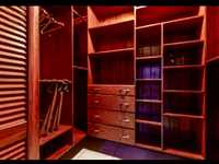 House 2935681899