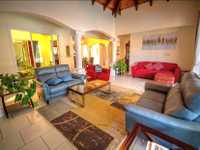 House 2935682438