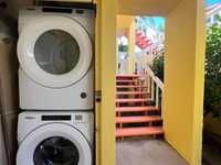 House 2827034052