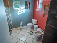 House 2828043146