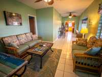 House 2828043285