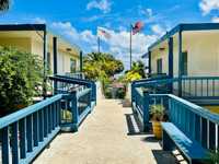 House 2828044572