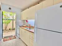 House 2828044165