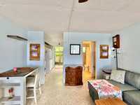 House 2828044204