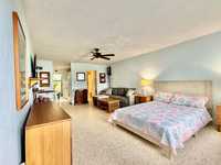 House 2828044221