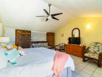 House 2828677870
