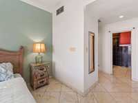 House 2830029447