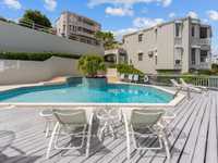 House 2830029502
