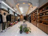House 2957941743