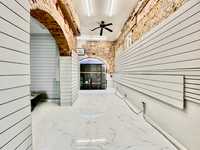 House 2957942153