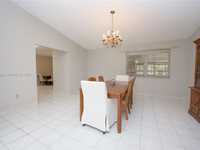 House 2836320778