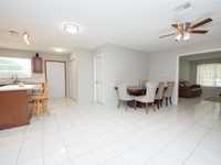 House 2836320771