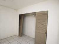 House 3025914697