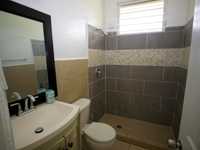 House 3025914976