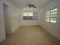 House 3025915033