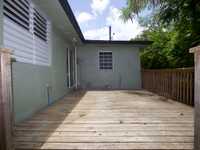 House 3025915157