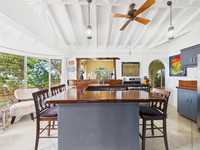 House 2964082079