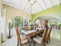 House 2964082085