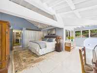 House 2964082172