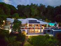 House 2964081990