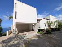 House 2928931880