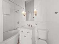 House 2843143107