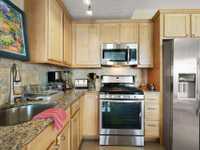 House 2841930220