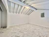 House 2844712377