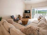 House 2967285273