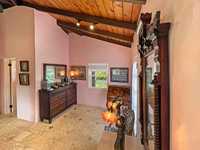 House 2878117982