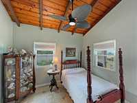 House 2878118051