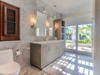 House 3025915839