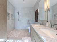 House 3025915855