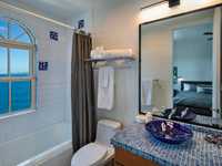 House 2848658890